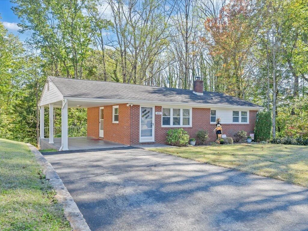 611 Murphy RD - Photo 35