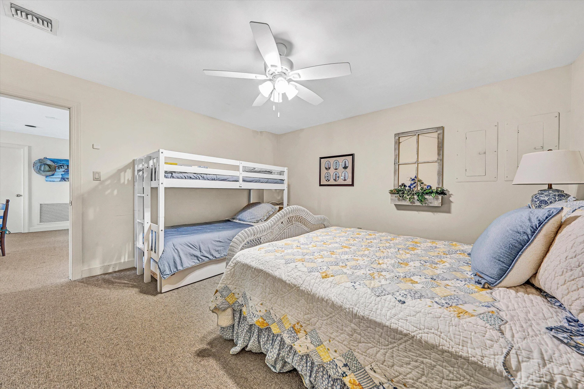 112 Gangplank CIR - Photo 41