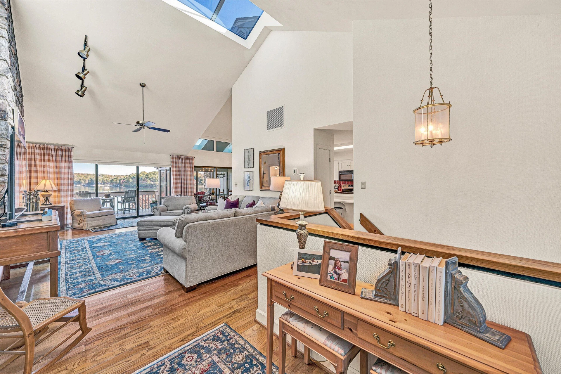 112 Gangplank CIR - Photo 7
