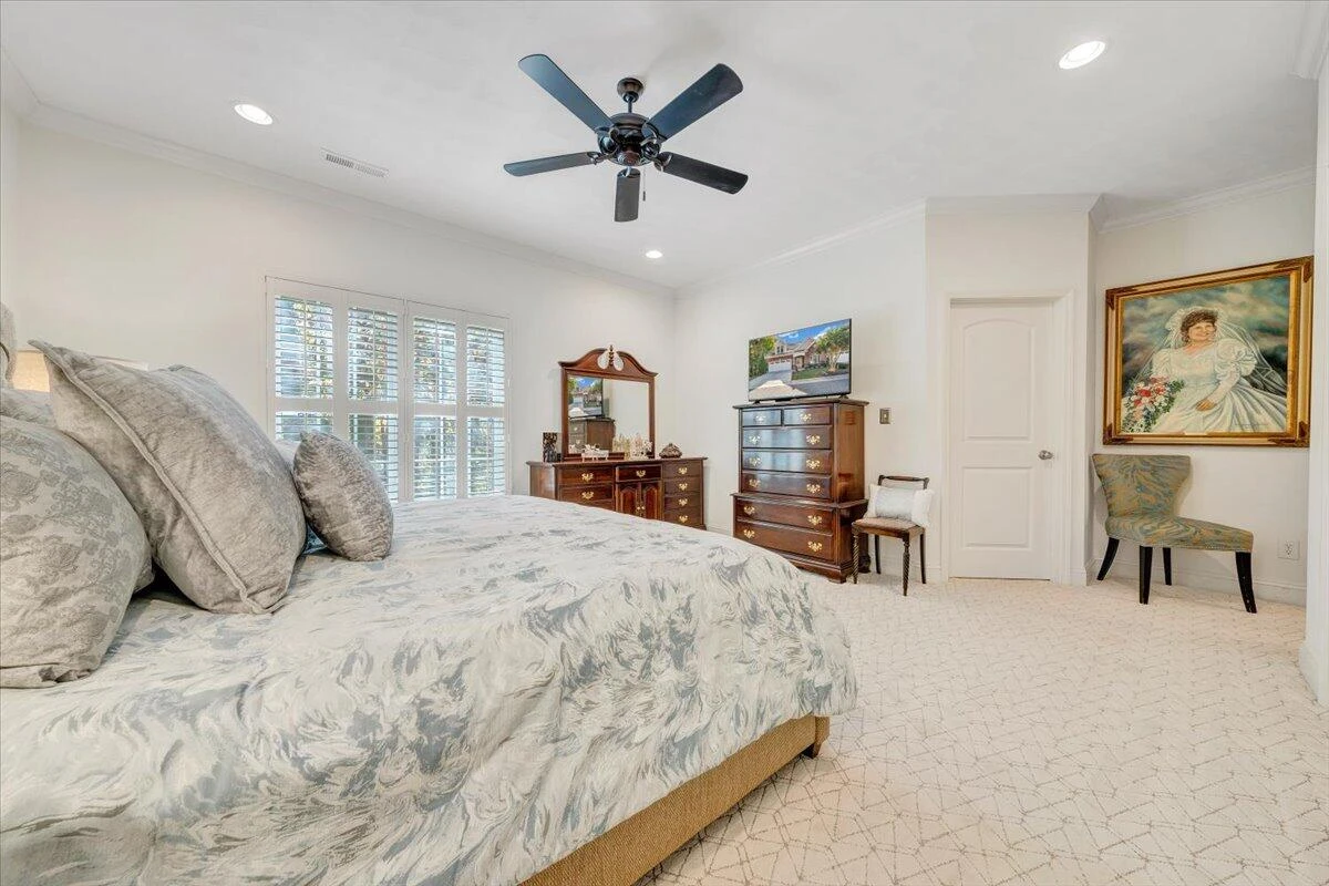 5653 Rockbridge CT - Photo 16