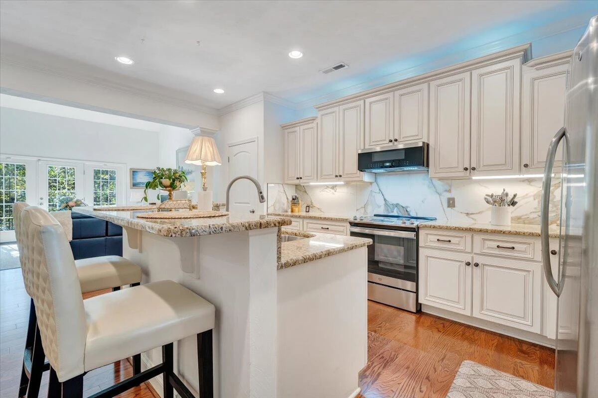 5653 Rockbridge CT - Photo 7