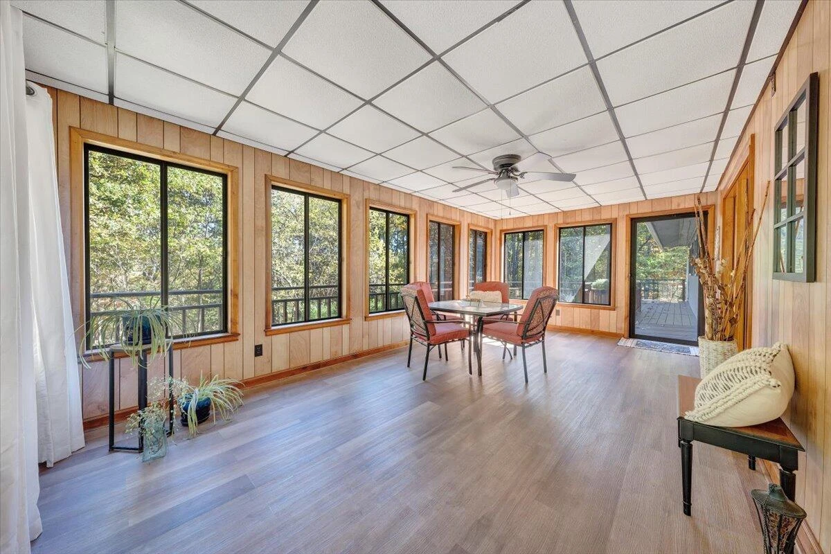 123 N Oakwood RD - Photo 23