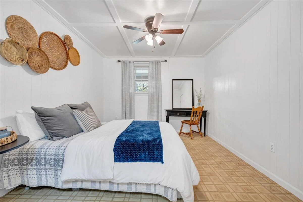 123 N Oakwood RD - Photo 38