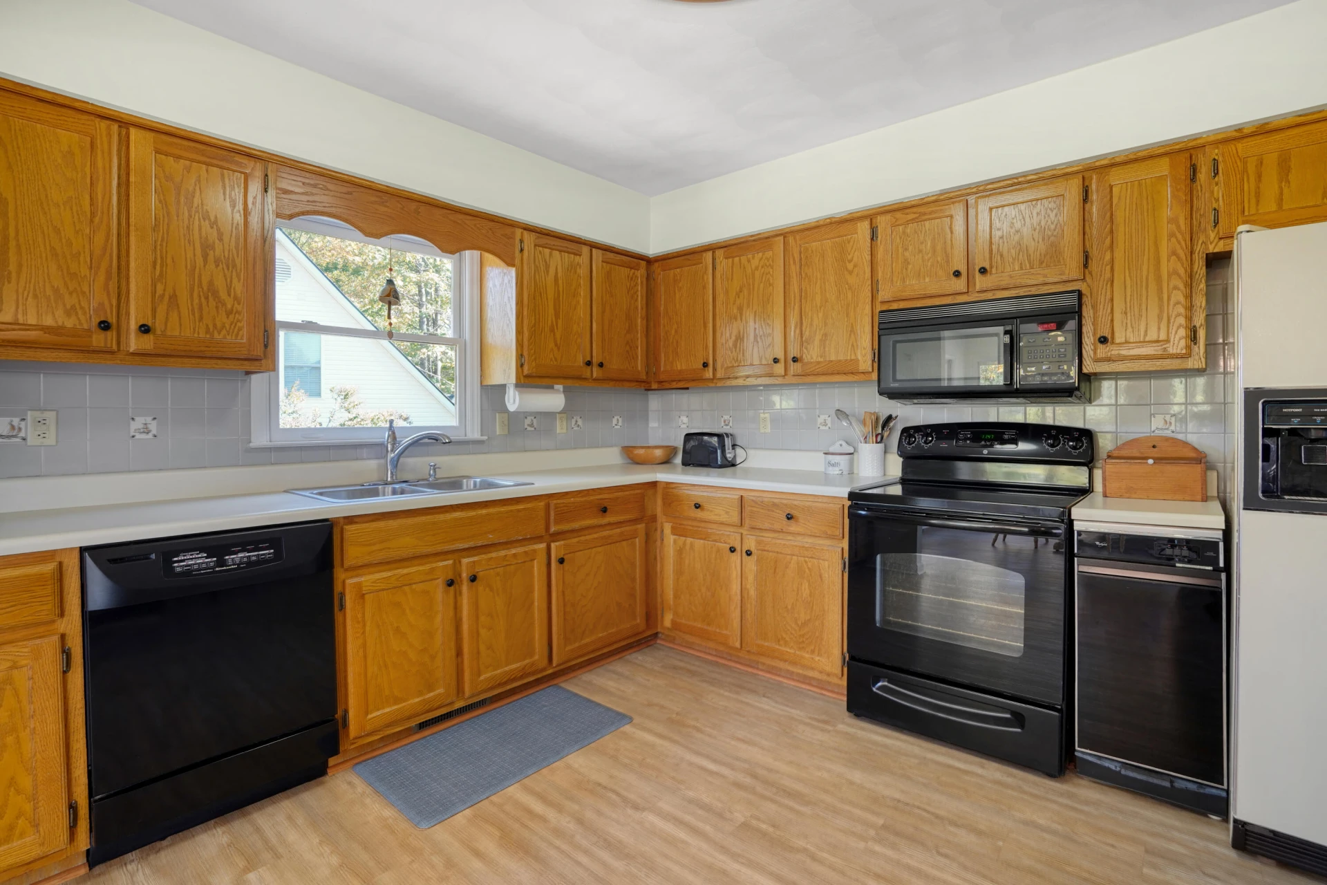 1225 Pats DR - Photo 13