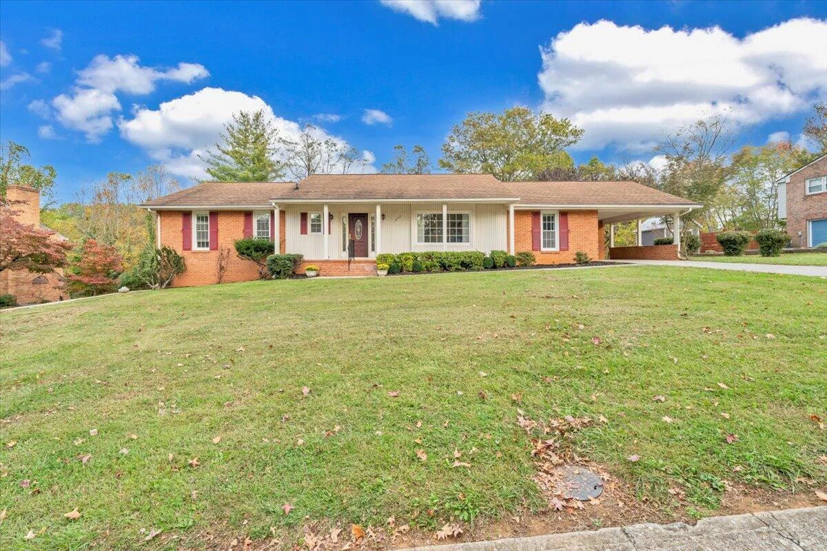 1943 Maylin DR - Photo 41