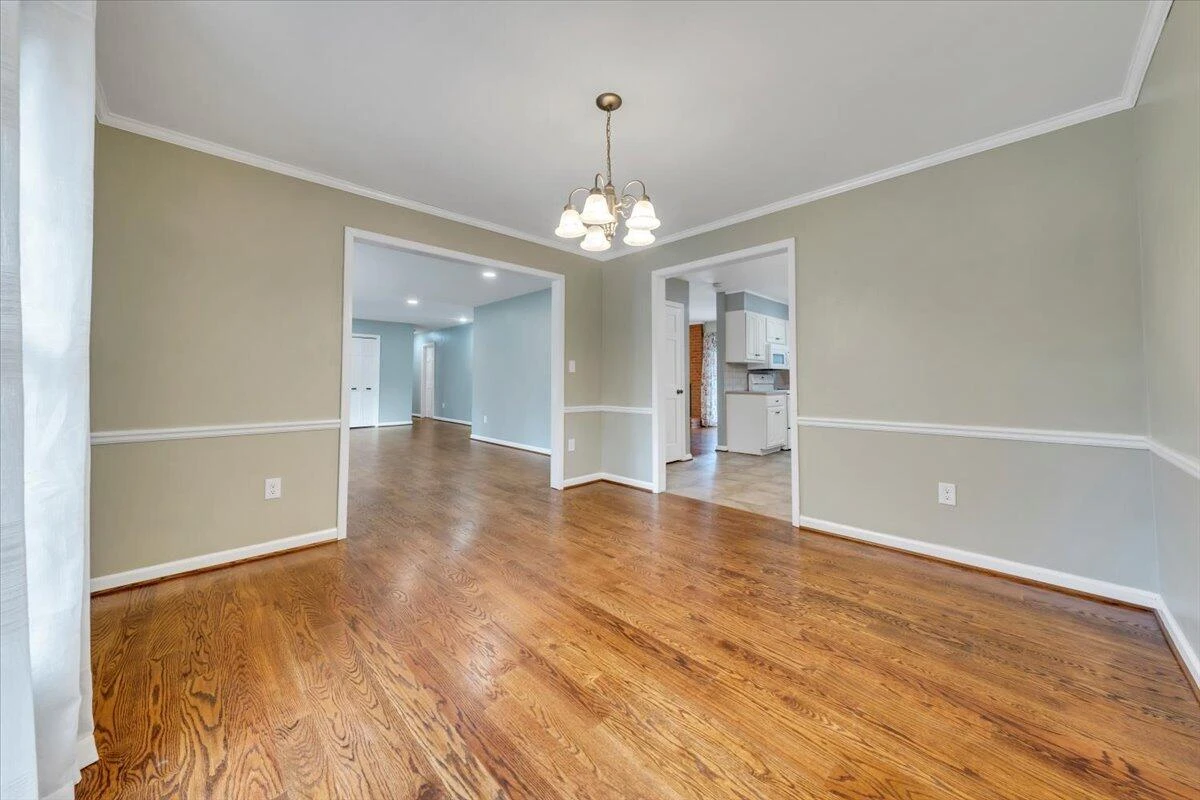 1943 Maylin DR - Photo 8