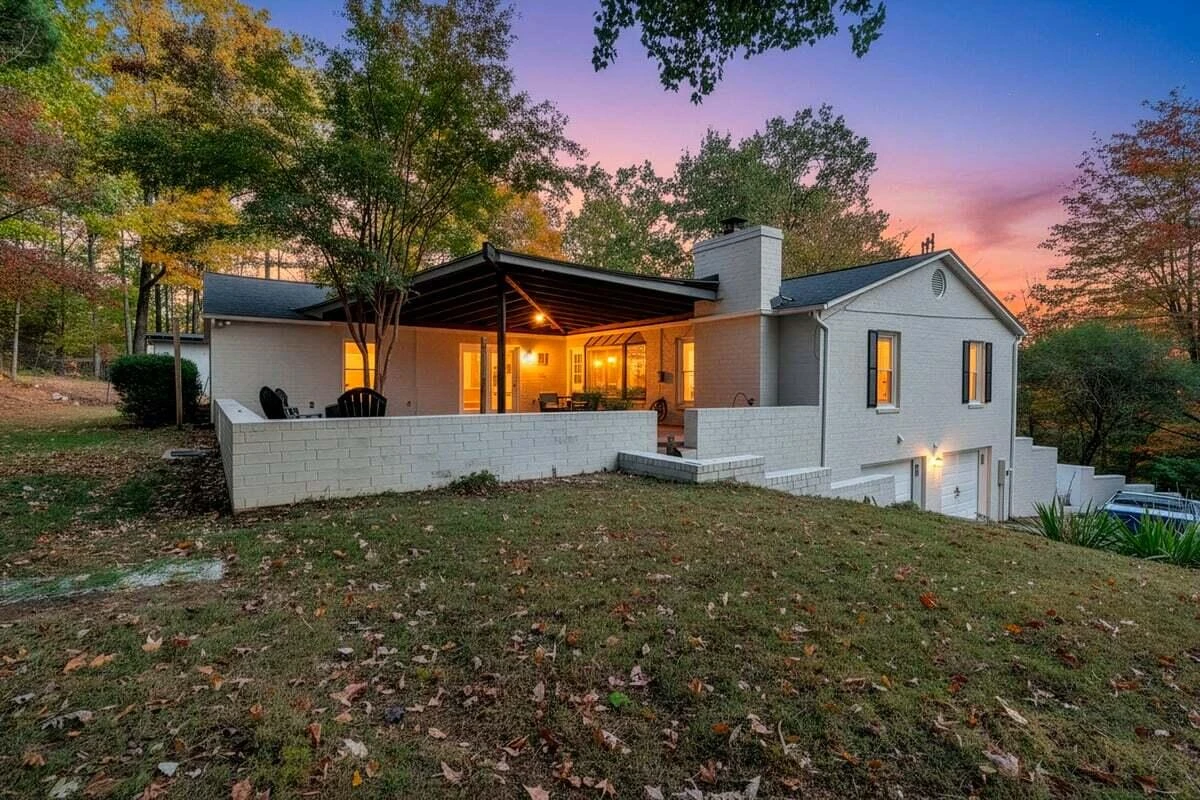 3190 Loch Haven DR - Photo 2