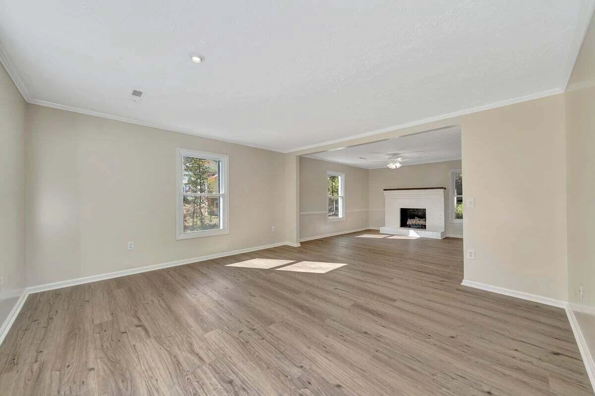 3190 Loch Haven DR - Photo 7