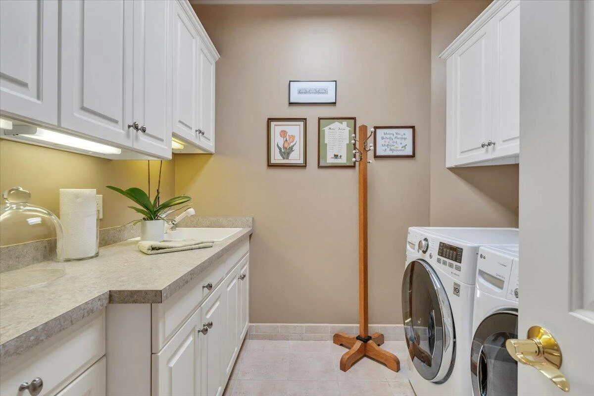 89 Atlantic AVE - Photo 77