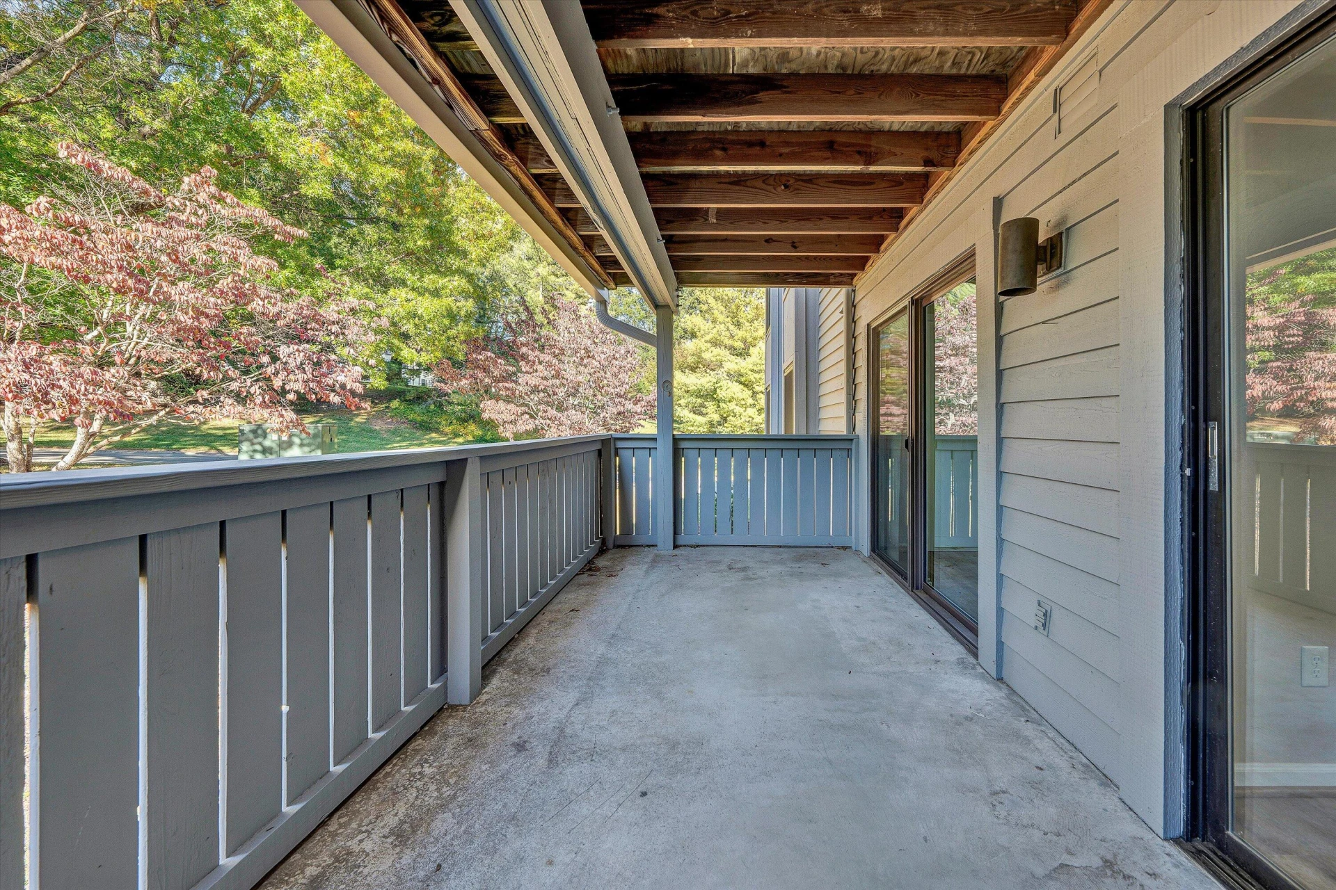 2405 Carriage House CT - Photo 17