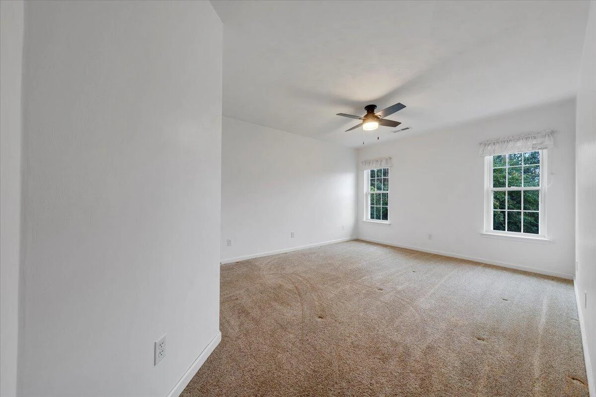 4558 Colonial Place DR - Photo 19