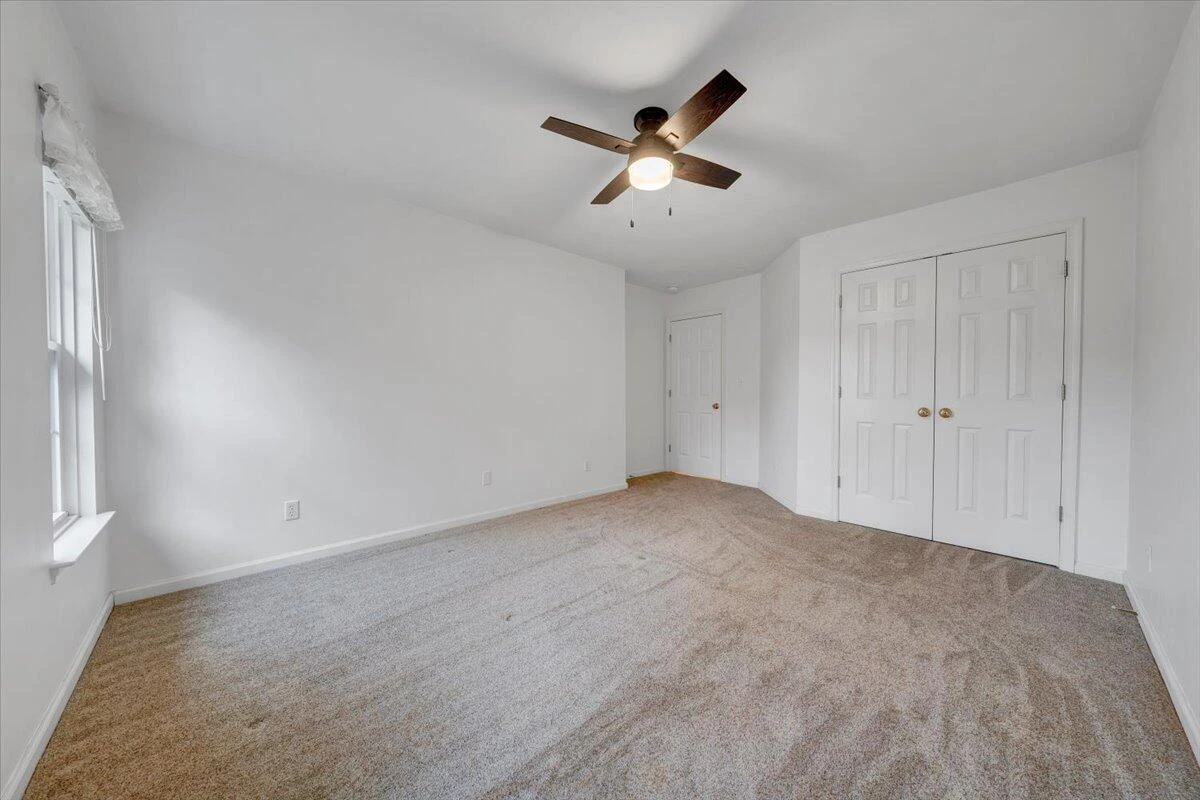 4558 Colonial Place DR - Photo 21
