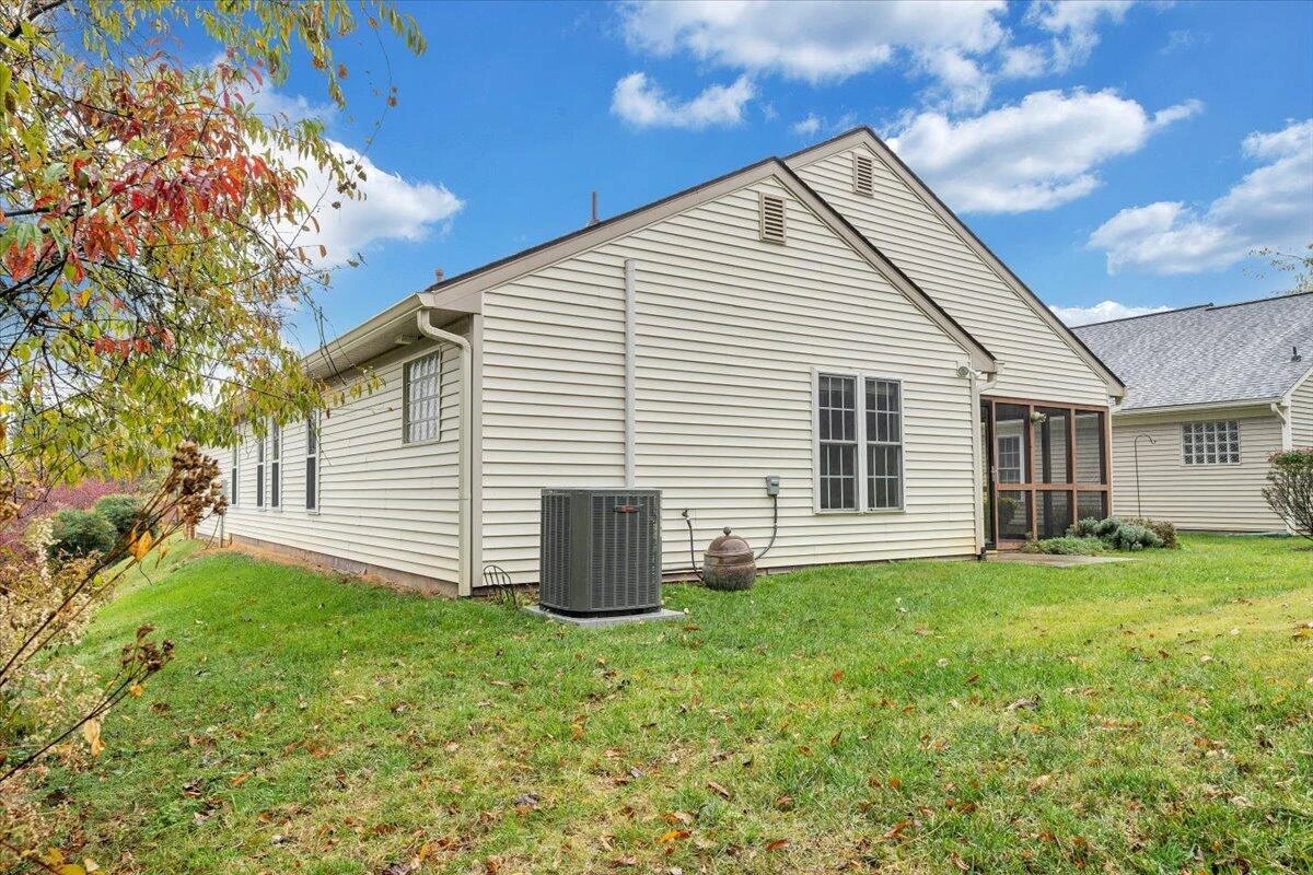 4558 Colonial Place DR - Photo 25