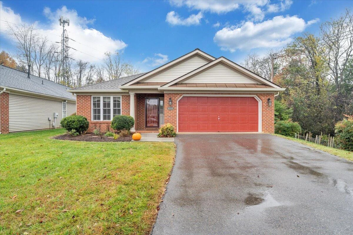 4558 Colonial Place DR - Photo 32