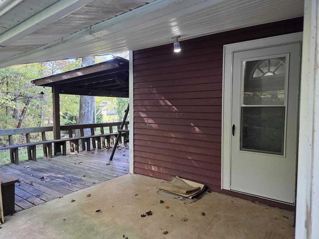 4420 Woolwine Hwy - Photo 9