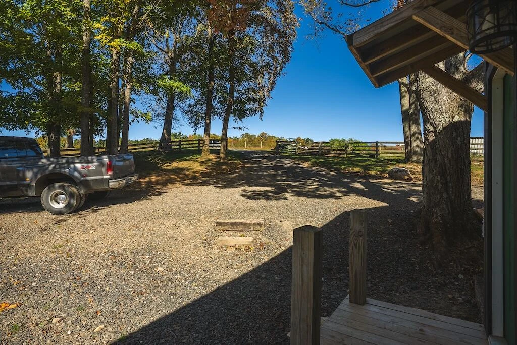 2038 Pilot View DR - Photo 35