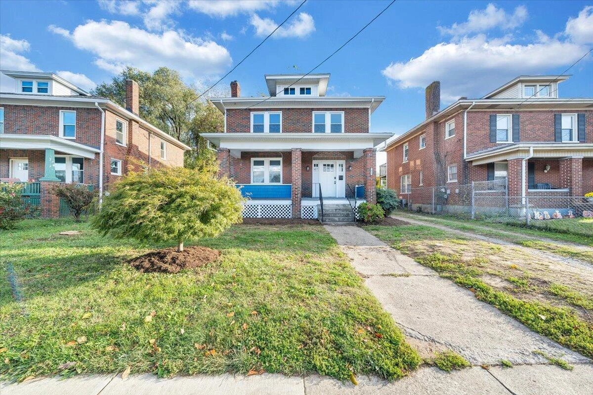2027 Dale AVE SE - Photo 33