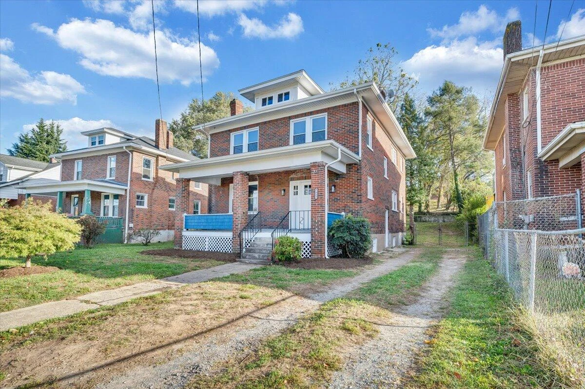 2027 Dale AVE SE - Photo 35