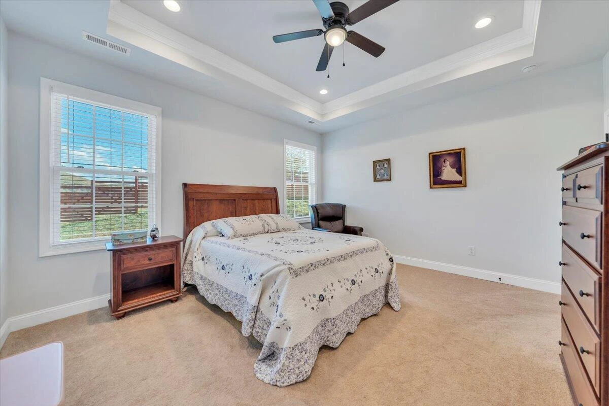 1217 Trafalgar DR - Photo 18