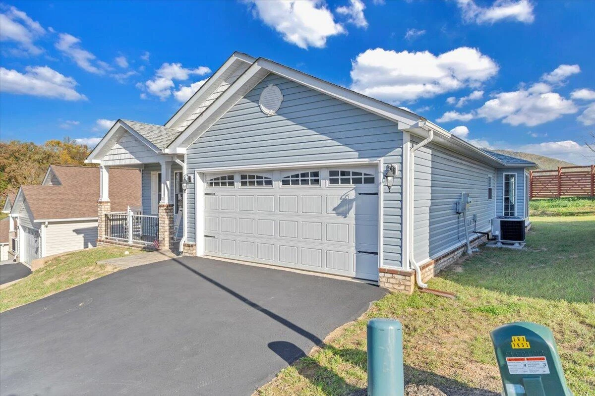 1217 Trafalgar DR - Photo 34