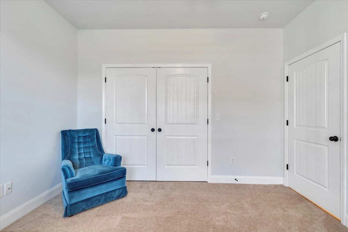 1217 Trafalgar DR - Photo 4
