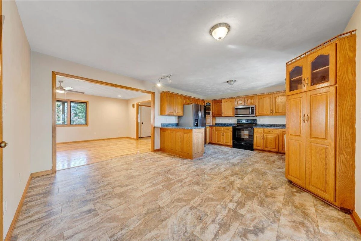 1296 Three Oaks RD - Photo 12