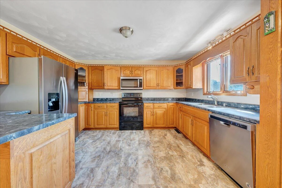 1296 Three Oaks RD - Photo 17