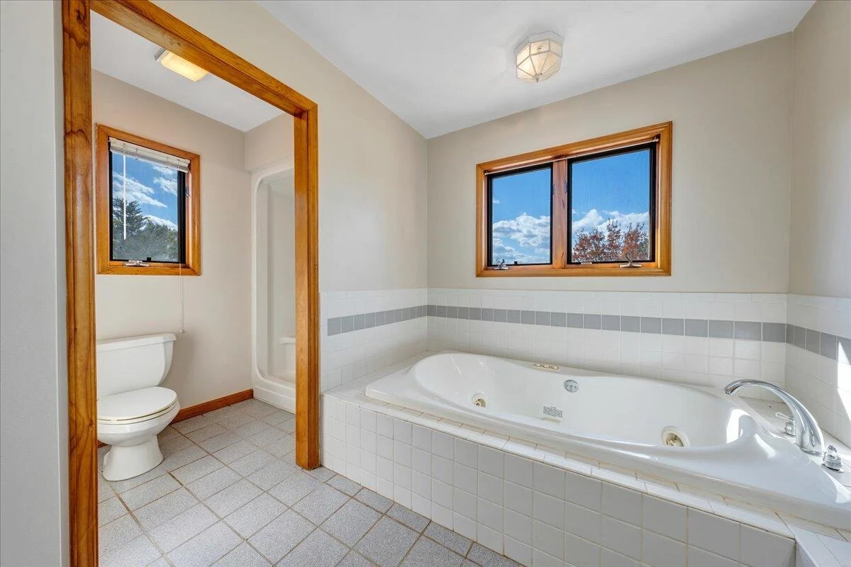 1296 Three Oaks RD - Photo 25