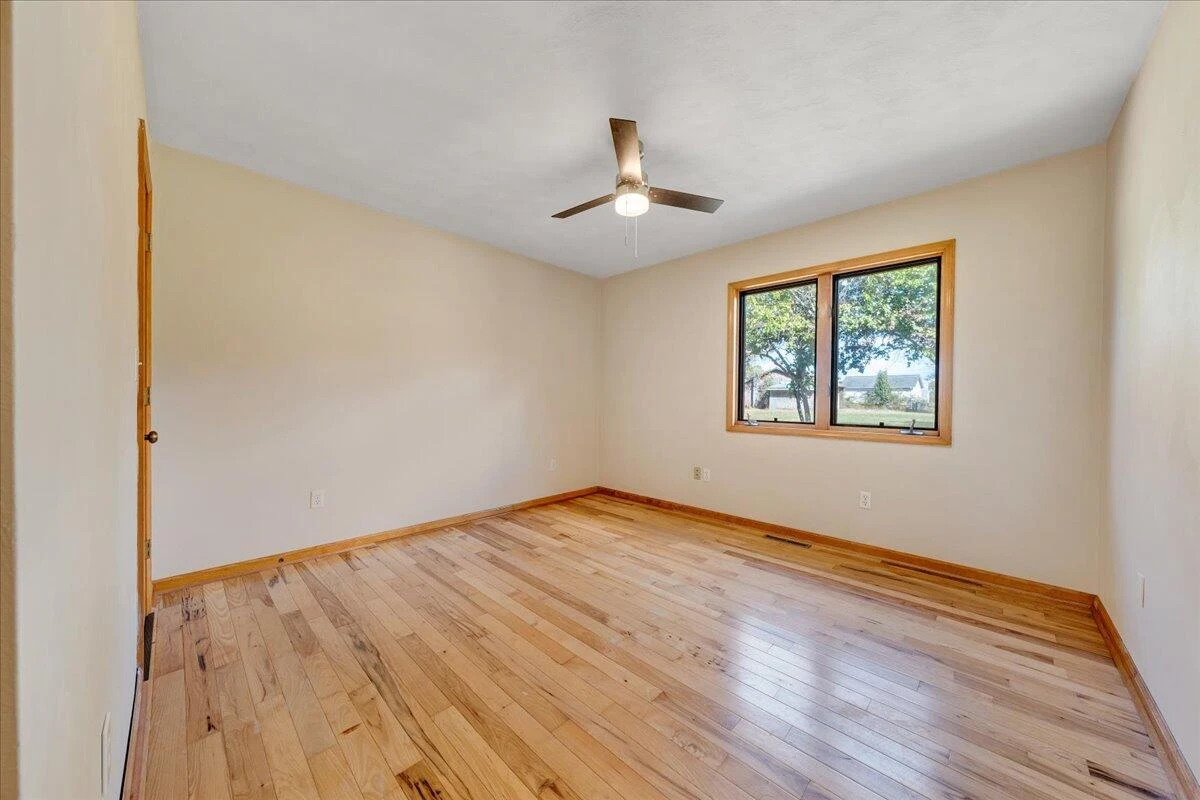 1296 Three Oaks RD - Photo 27