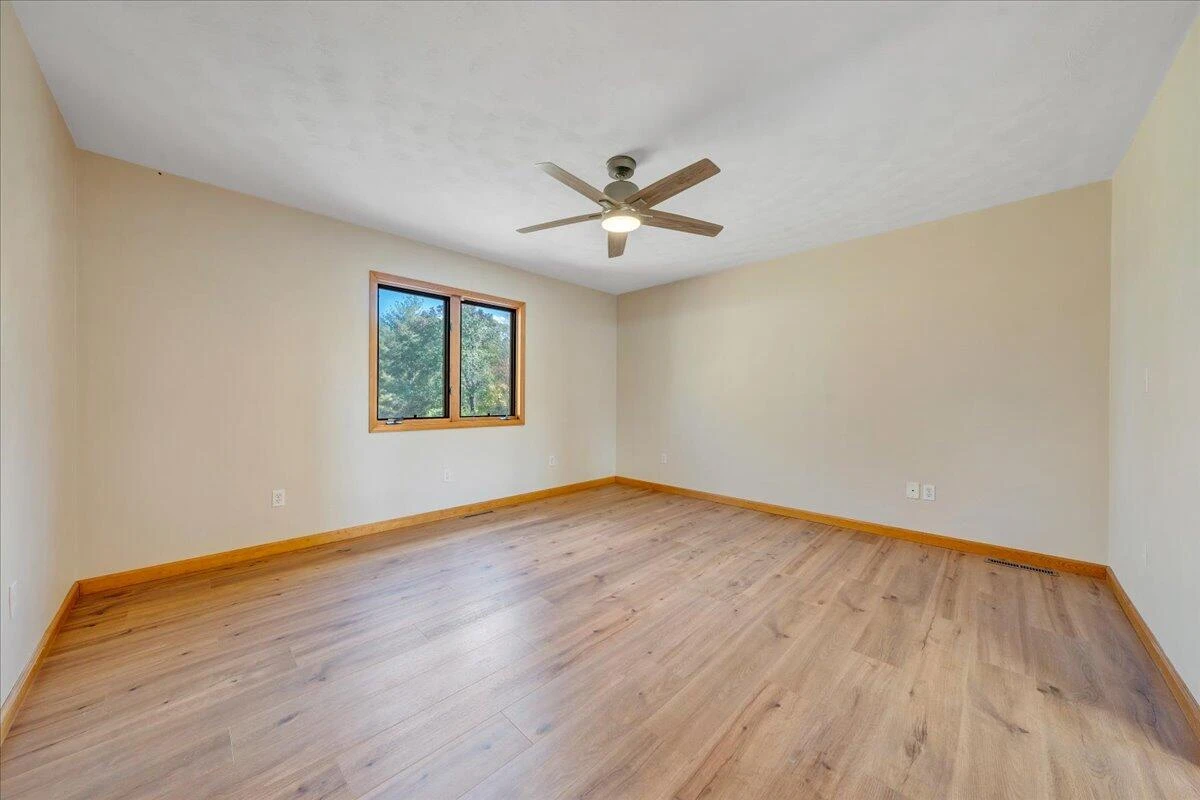 1296 Three Oaks RD - Photo 30