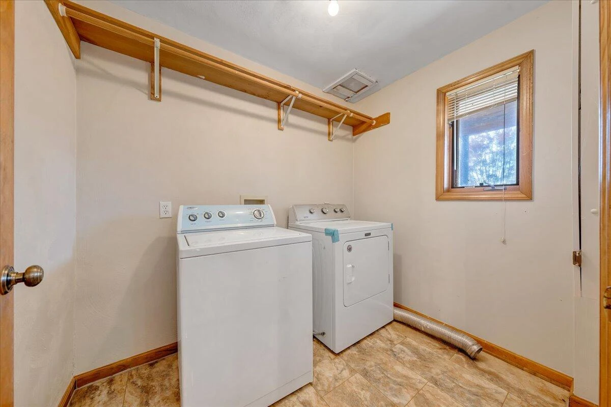 1296 Three Oaks RD - Photo 37