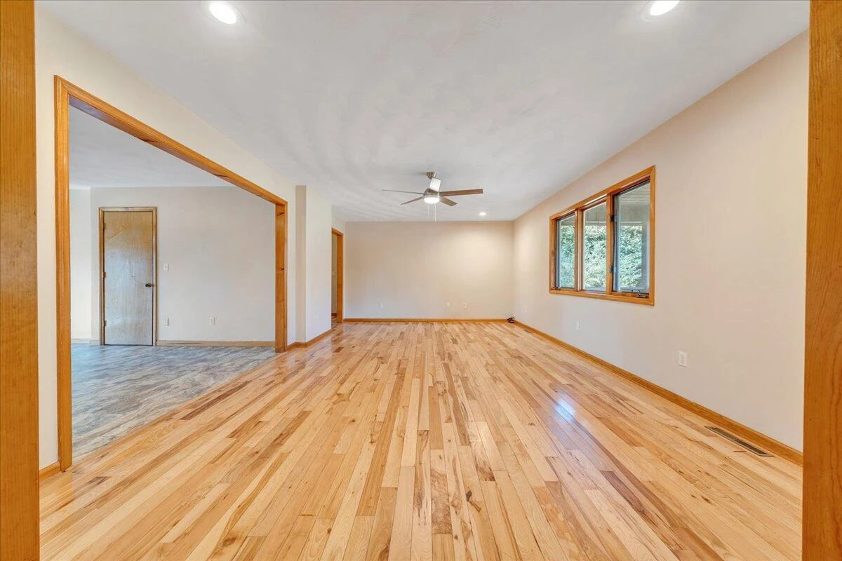 1296 Three Oaks RD - Photo 7