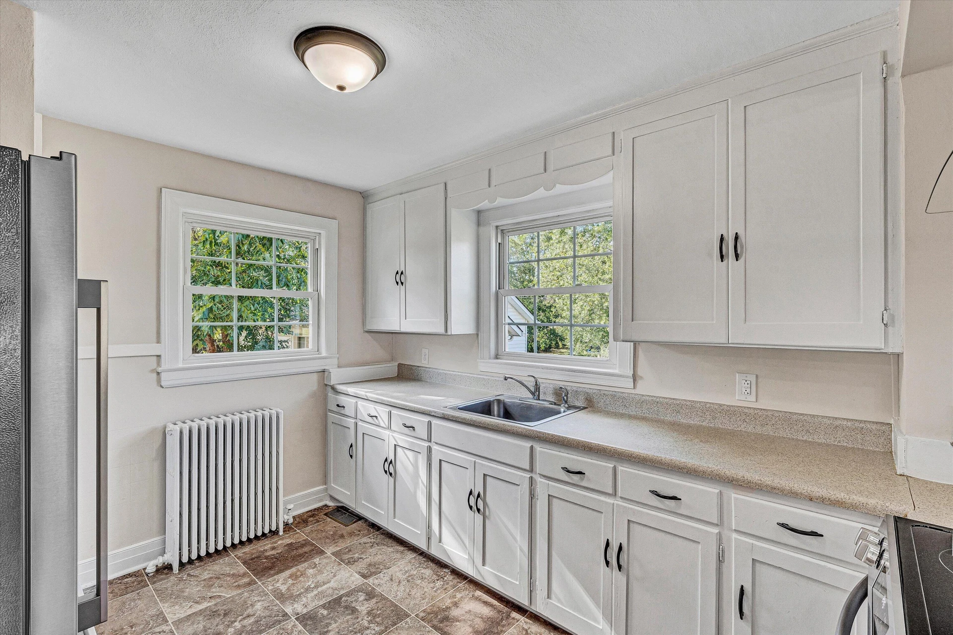 3144 Roundhill AVE NW - Photo 13