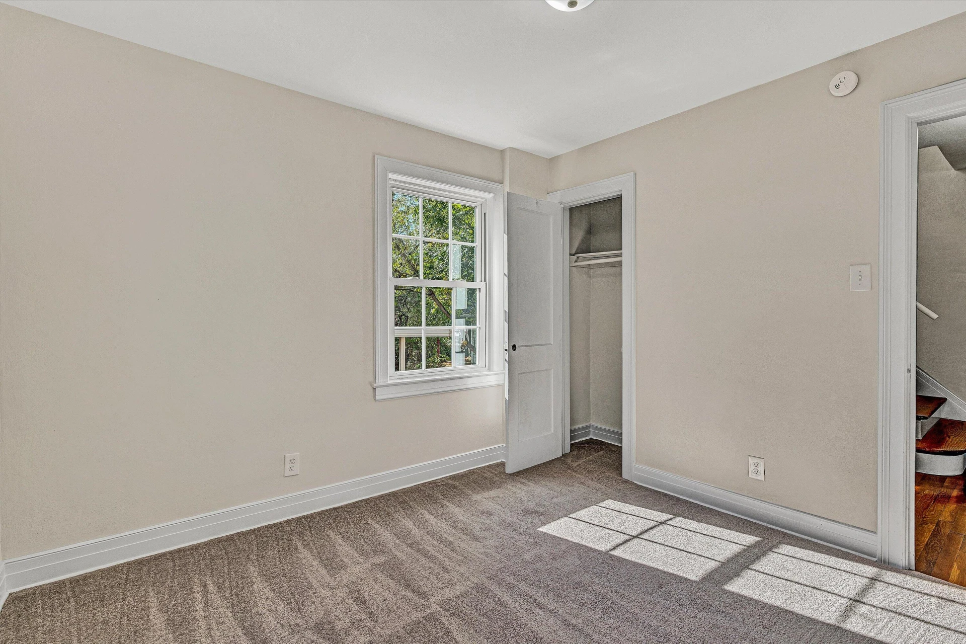 3144 Roundhill AVE NW - Photo 21