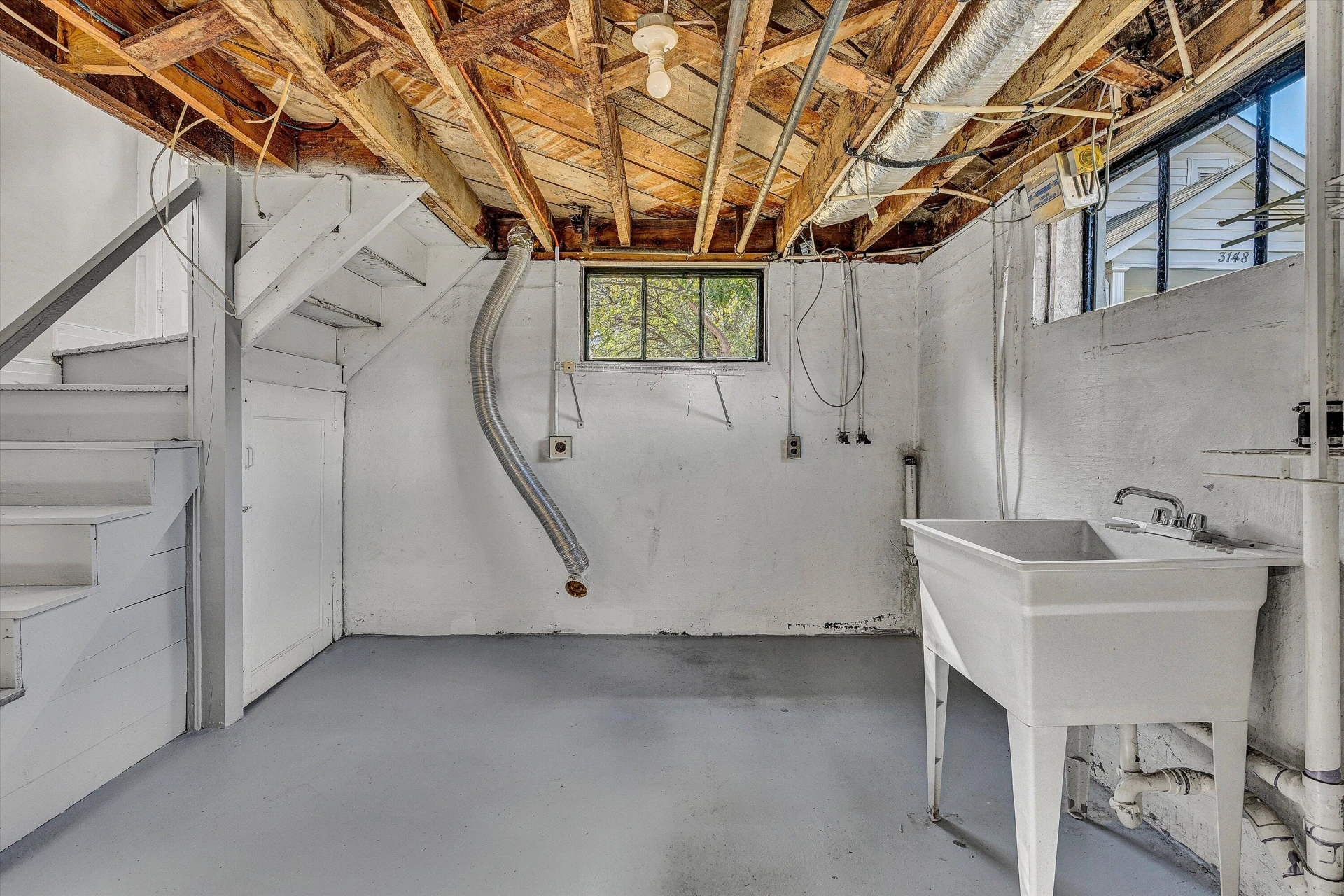 3144 Roundhill AVE NW - Photo 30