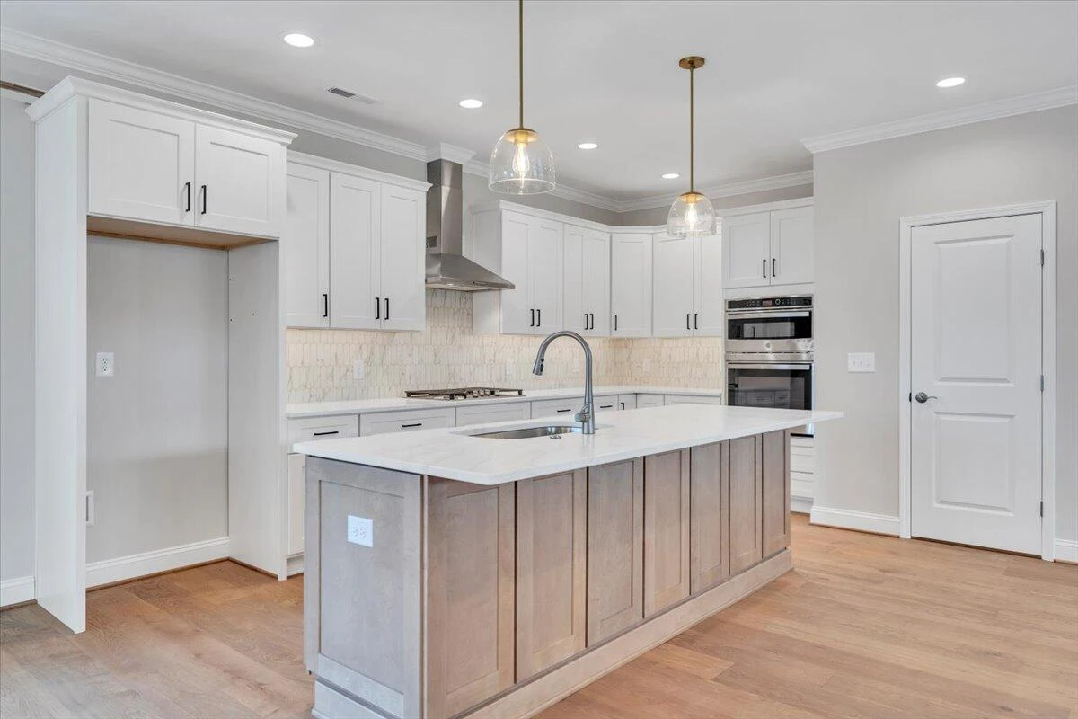 310 Merion CIR - Photo 18