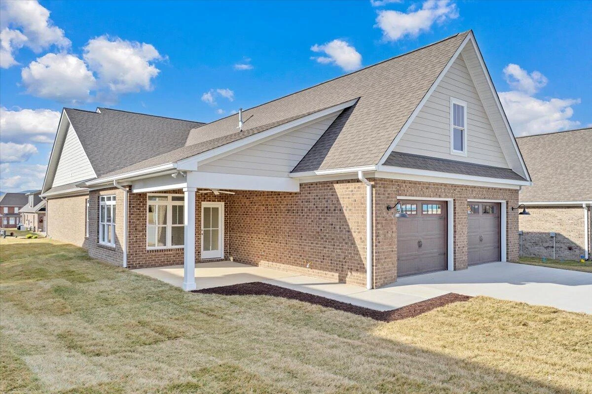 310 Merion CIR - Photo 70