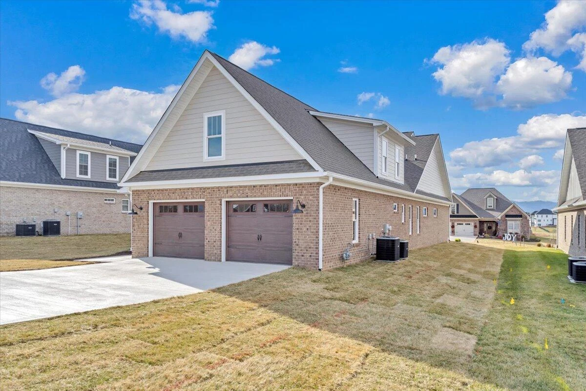 310 Merion CIR - Photo 74