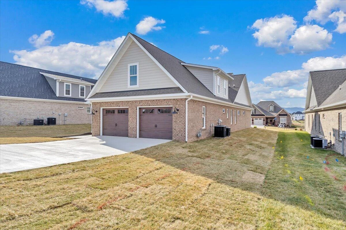 310 Merion CIR - Photo 75