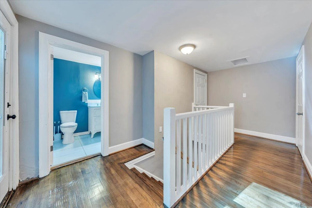 1712 Main ST SW - Photo 26