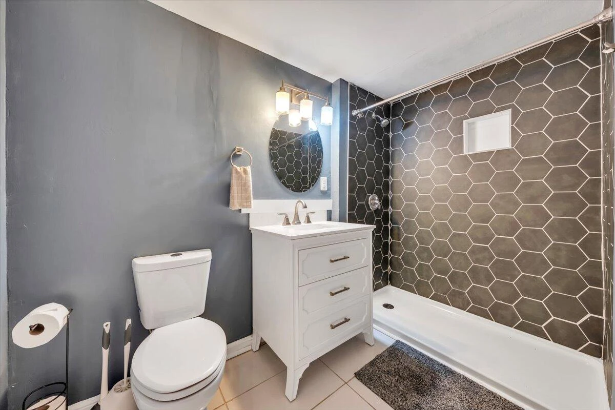 1712 Main ST SW - Photo 28