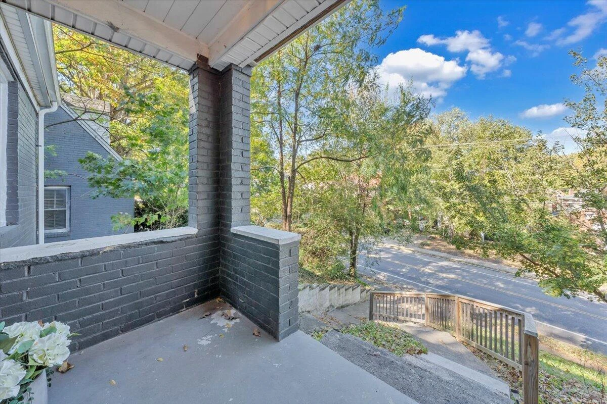 1712 Main ST SW - Photo 41