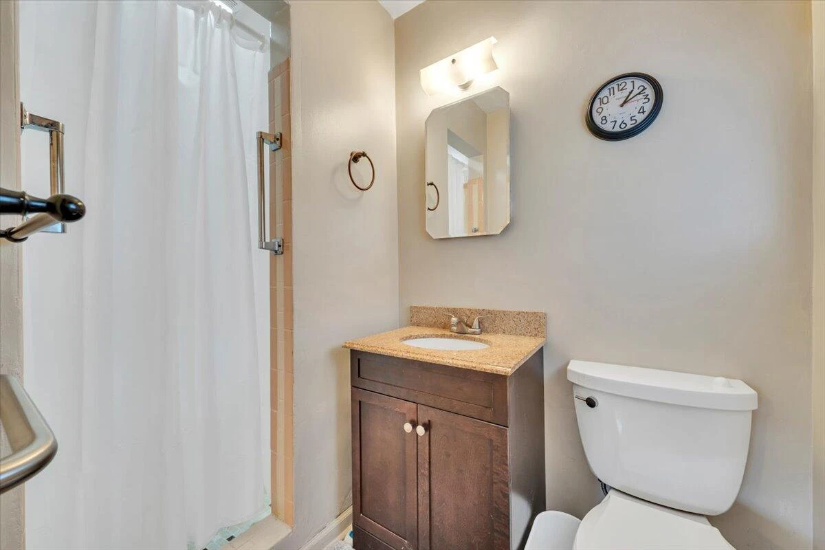 415 Dawnridge LN - Photo 13