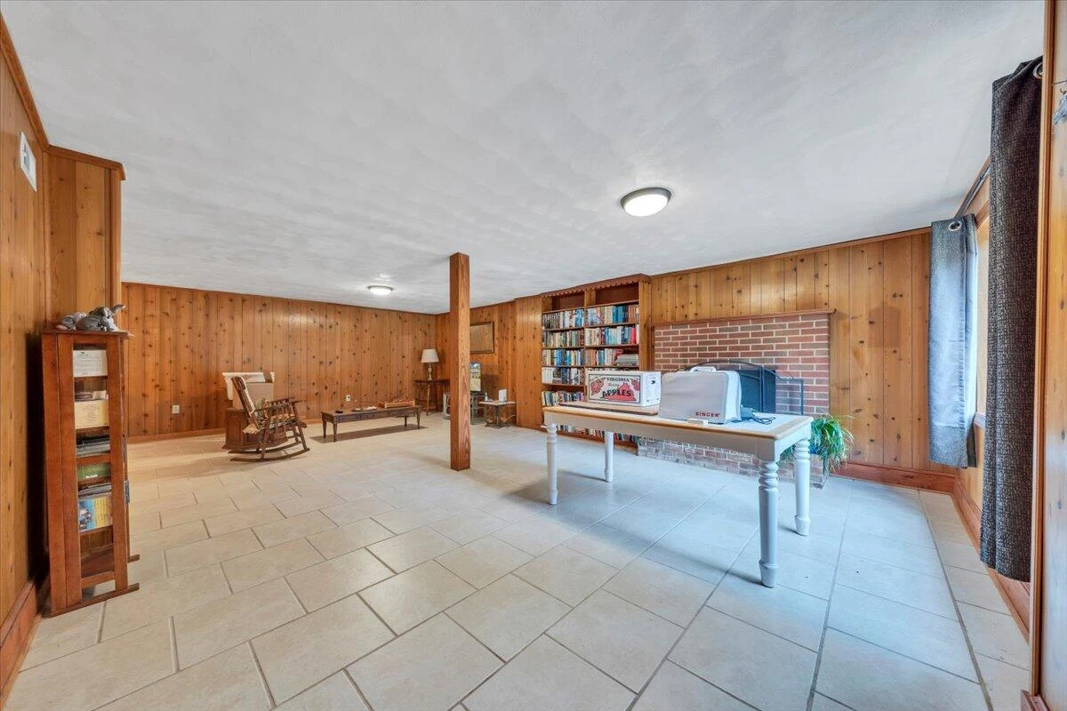 415 Dawnridge LN - Photo 19