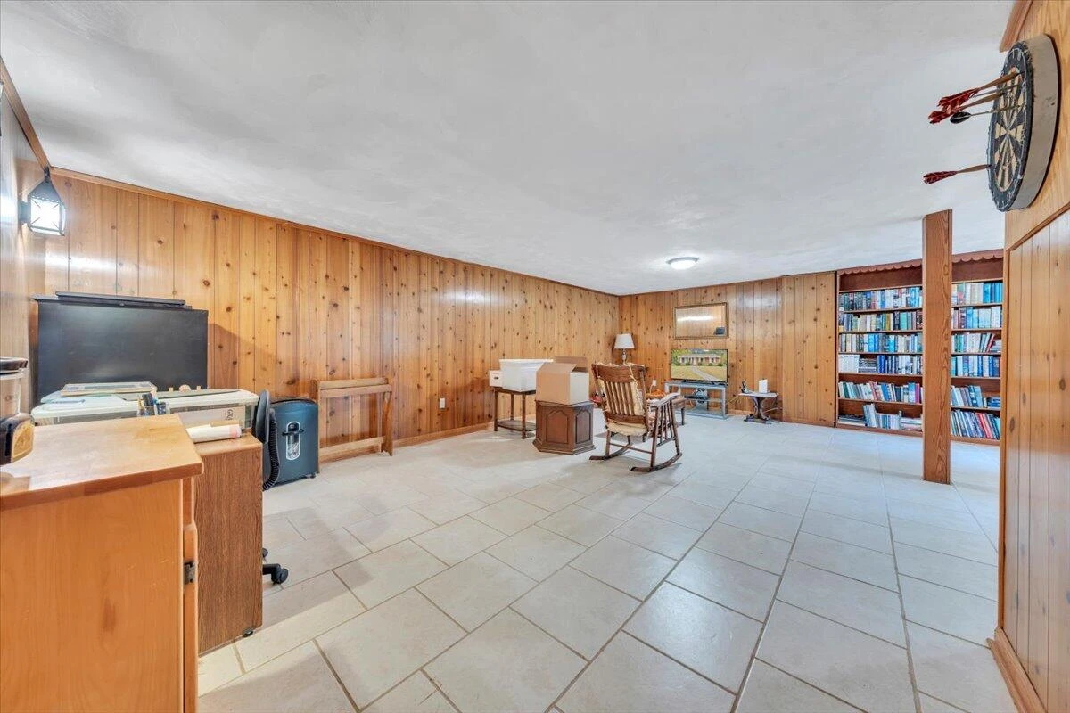 415 Dawnridge LN - Photo 21