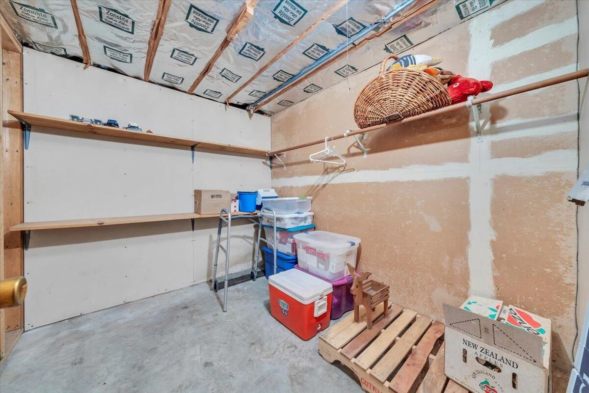 415 Dawnridge LN - Photo 24