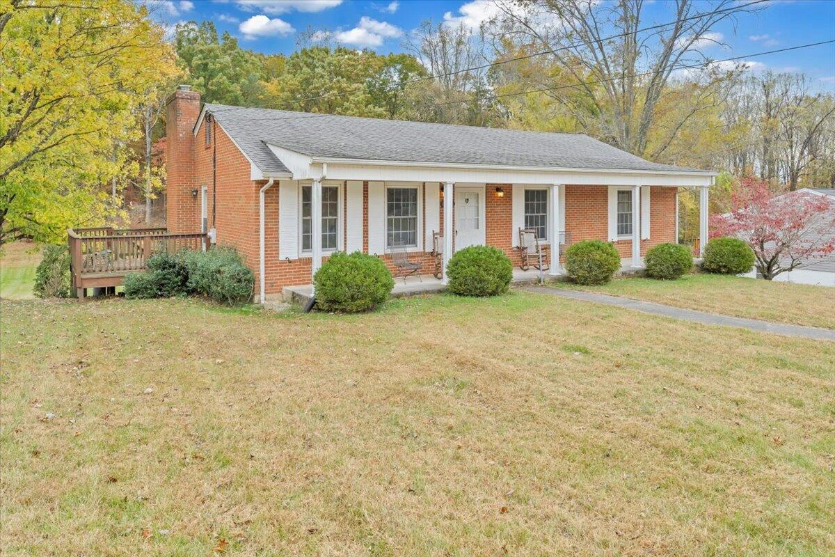 415 Dawnridge LN - Photo 33