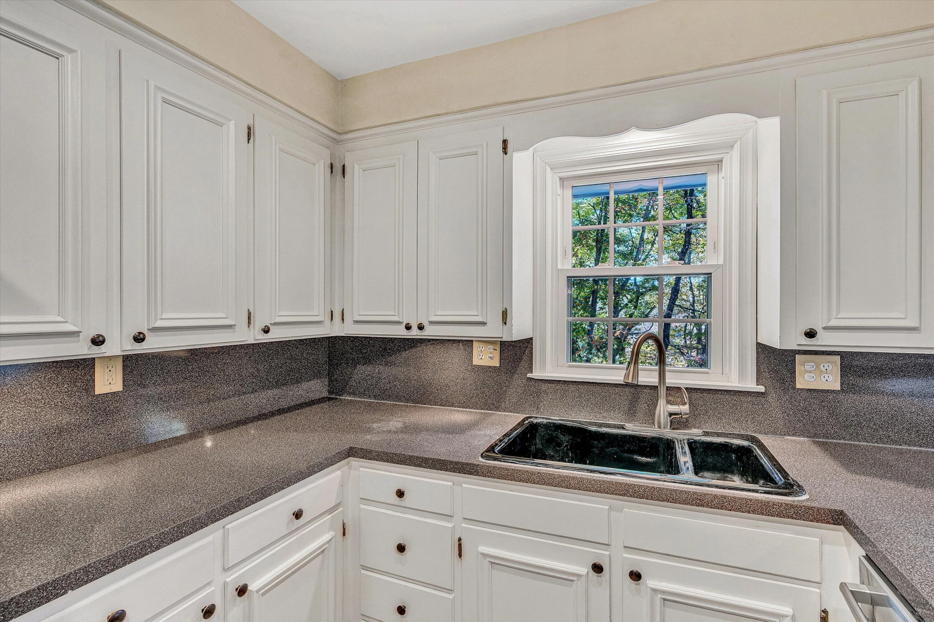 5218 Falcon Ridge RD - Photo 13