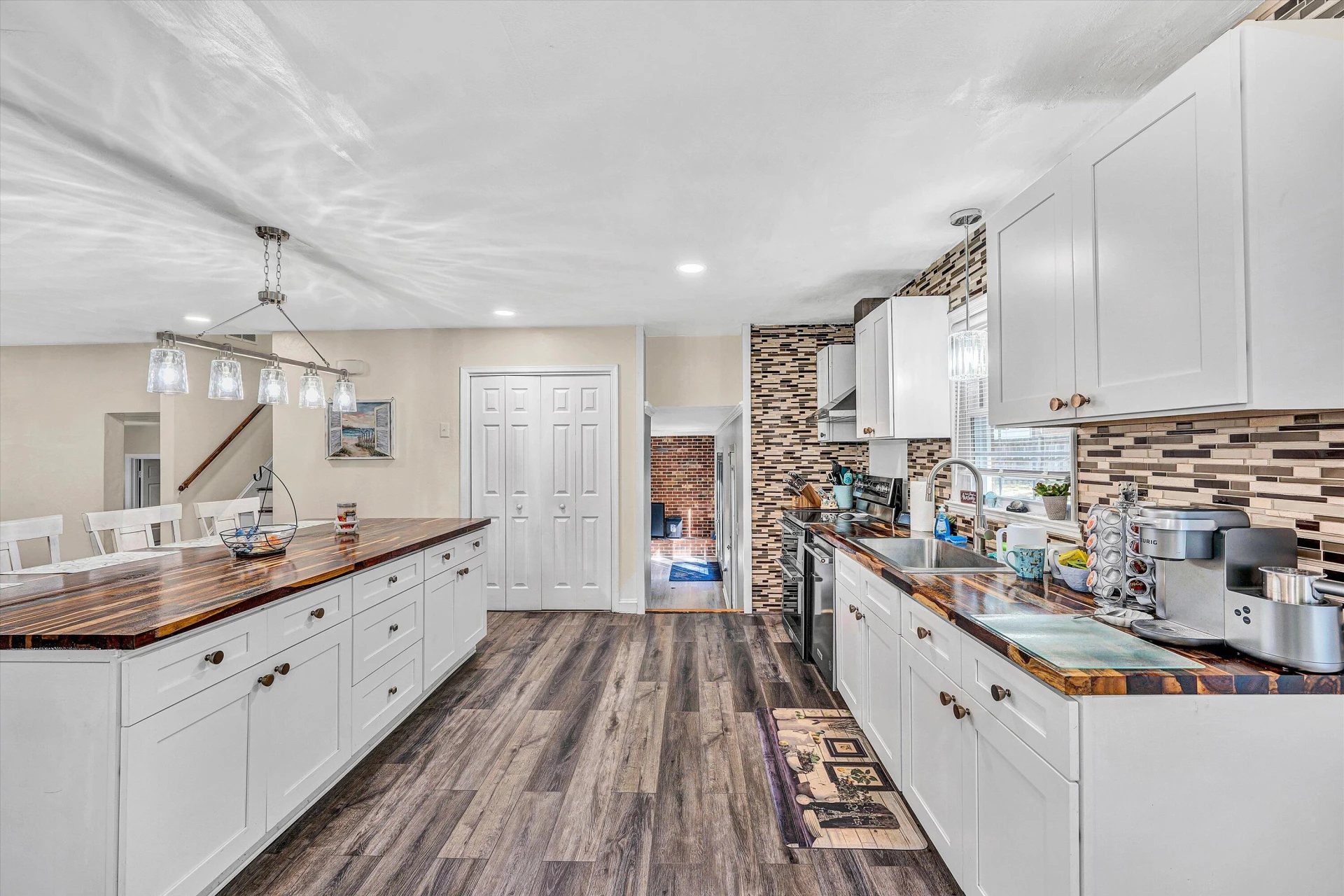 5204 Oakmont CIR - Photo 17