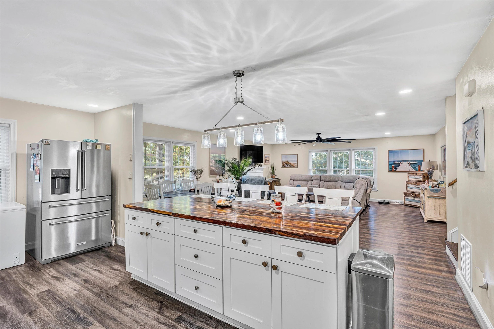 5204 Oakmont CIR - Photo 20